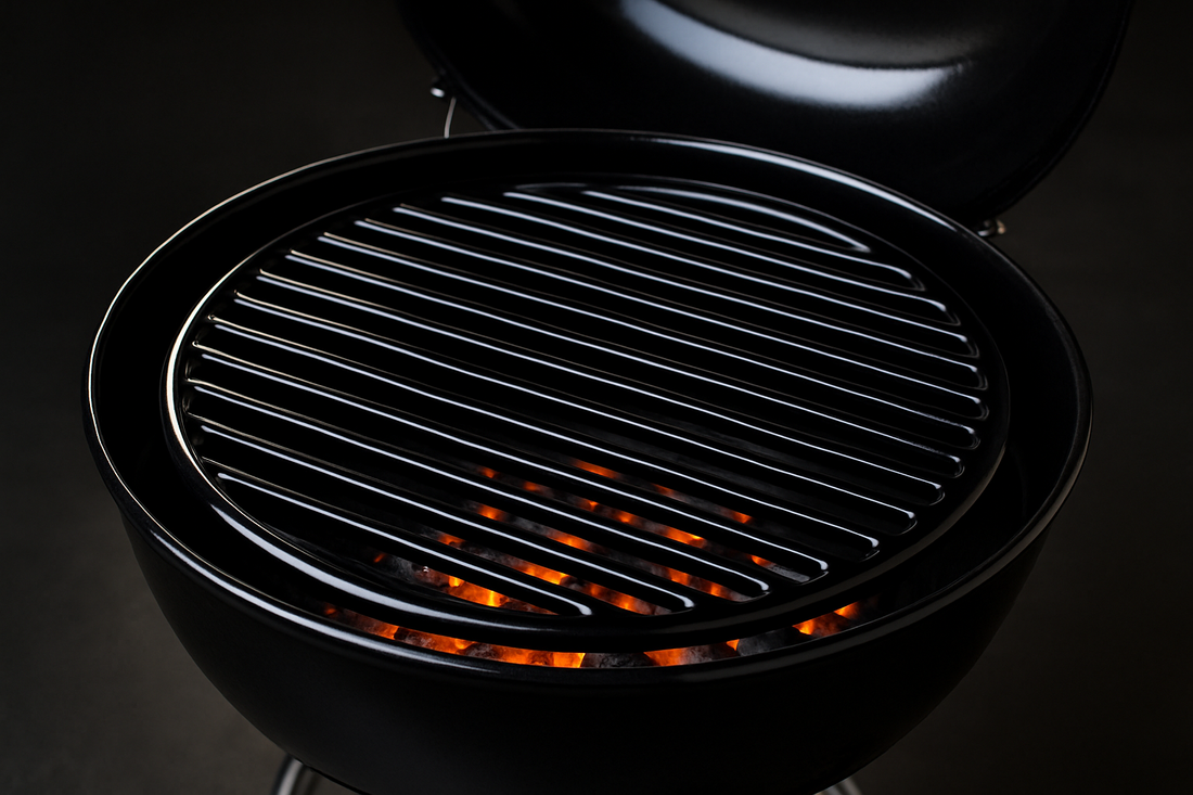 Est-ce que la grille barbecue en acier émaillé est idéale pour les grillades ?