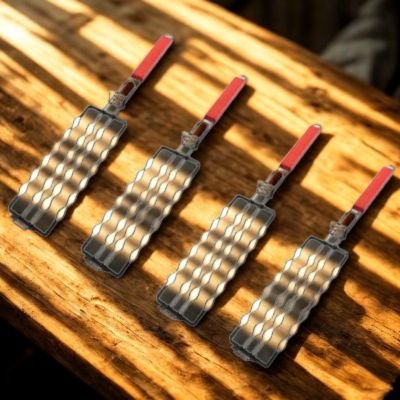 4 - Grilles de Cuisson A 6 Saucisses Pliable | RoastingCook™