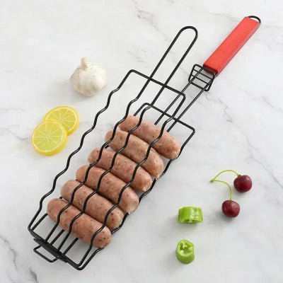 Grille de Cuisson A 6 Saucisses Pliable | RoastingCook™ ouvert sur table